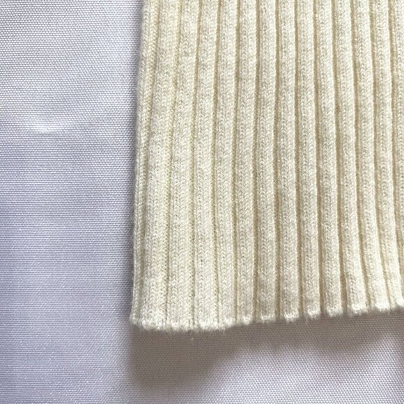 MAXMARA WEEKEND CREAM KNIT FRONT BOW COQUETTE GIRL TOP -S - Picture 8 of 9